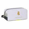 Kufrík na toaletné potreby Real Madrid 25/26